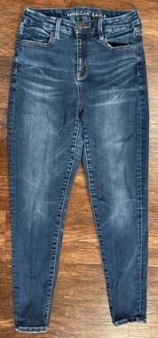 American Eagle Dark Wash Skinny Jeans Next Level Stretch Size 4 Short